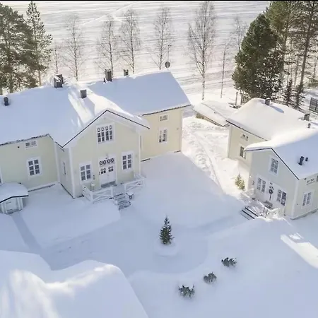 Perheelle Unohtumaton Oleskelu Joulupukin Talossa 아파트 *